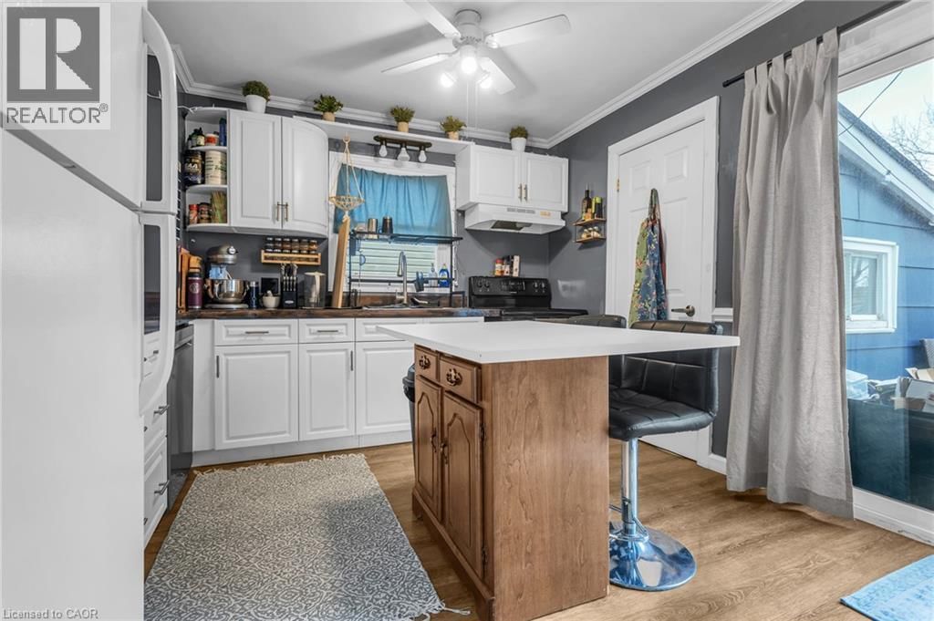 26 STAFFORD STREET Image 9