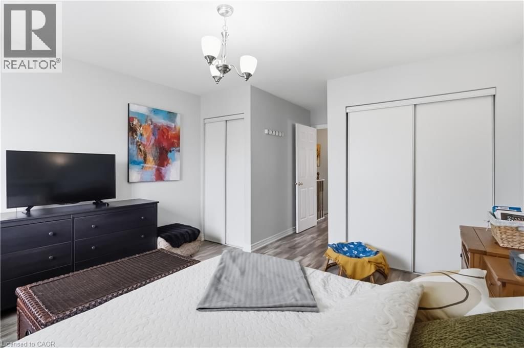 30 - 1751 LAMPMAN AVENUE Image 18