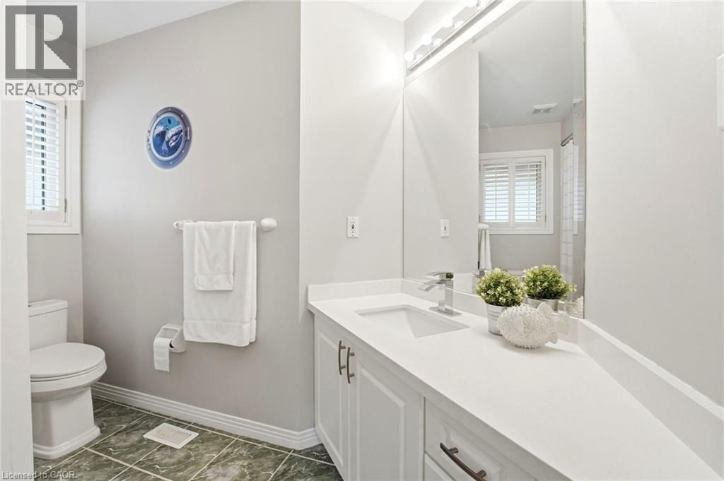 166 BOULDING AVENUE Image 21