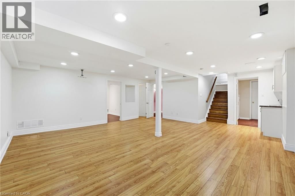 166 BOULDING AVENUE Image 27