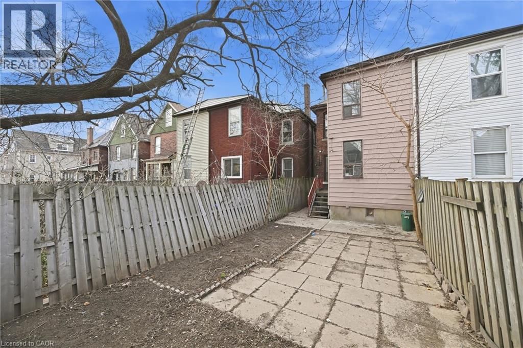 761 CANNON STREET EAST Image 28