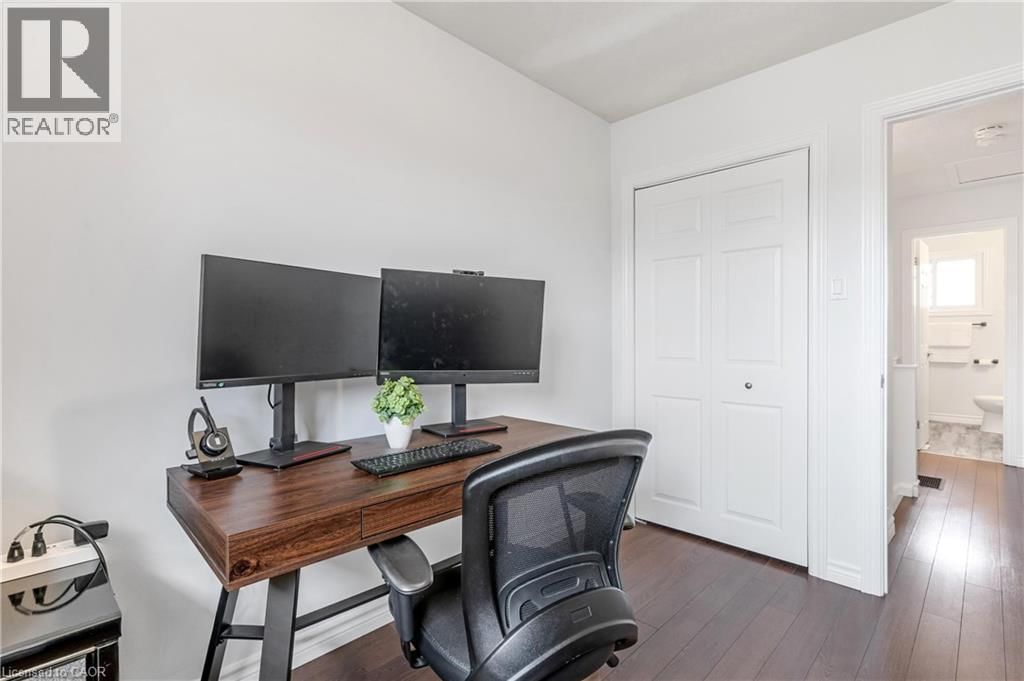 441 VICTORIA ROAD NORTH Image 18