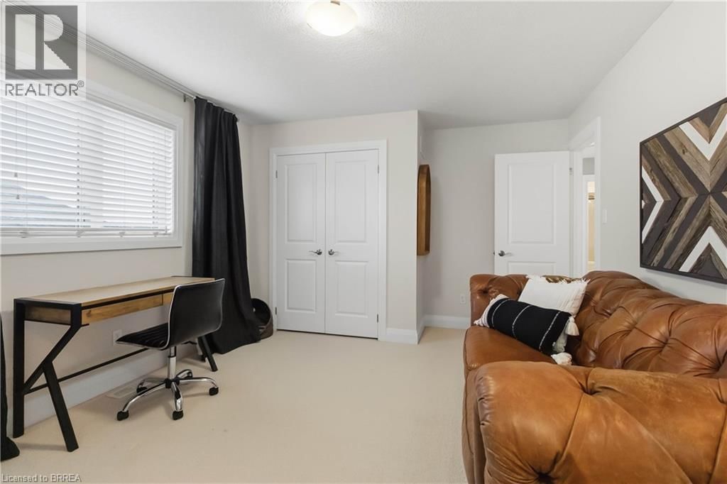 54 NIGHTINGALE DRIVE Image 29