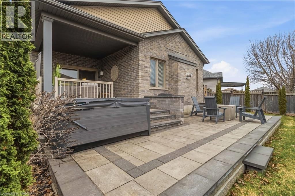 54 NIGHTINGALE DRIVE Image 33