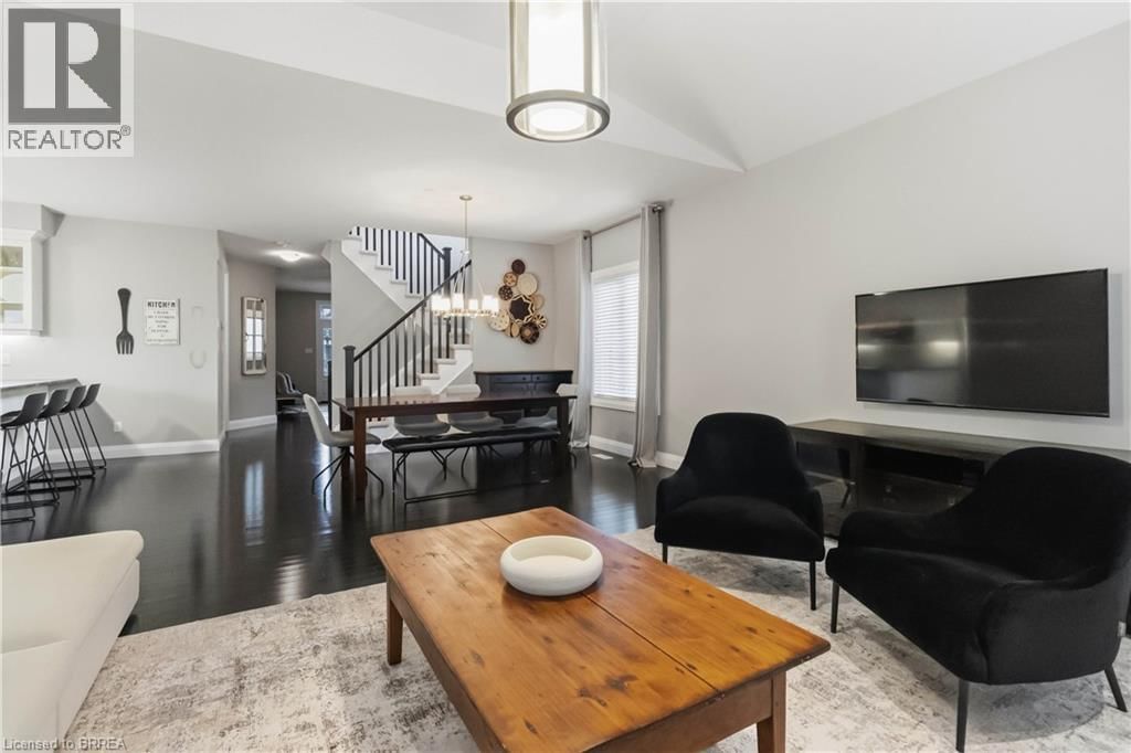 54 NIGHTINGALE DRIVE Image 8