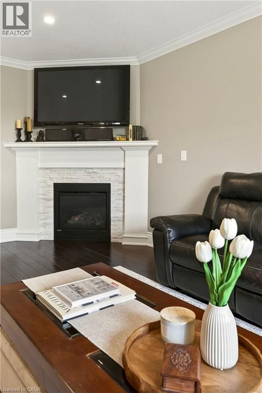 12 ARIES COURT Image 10