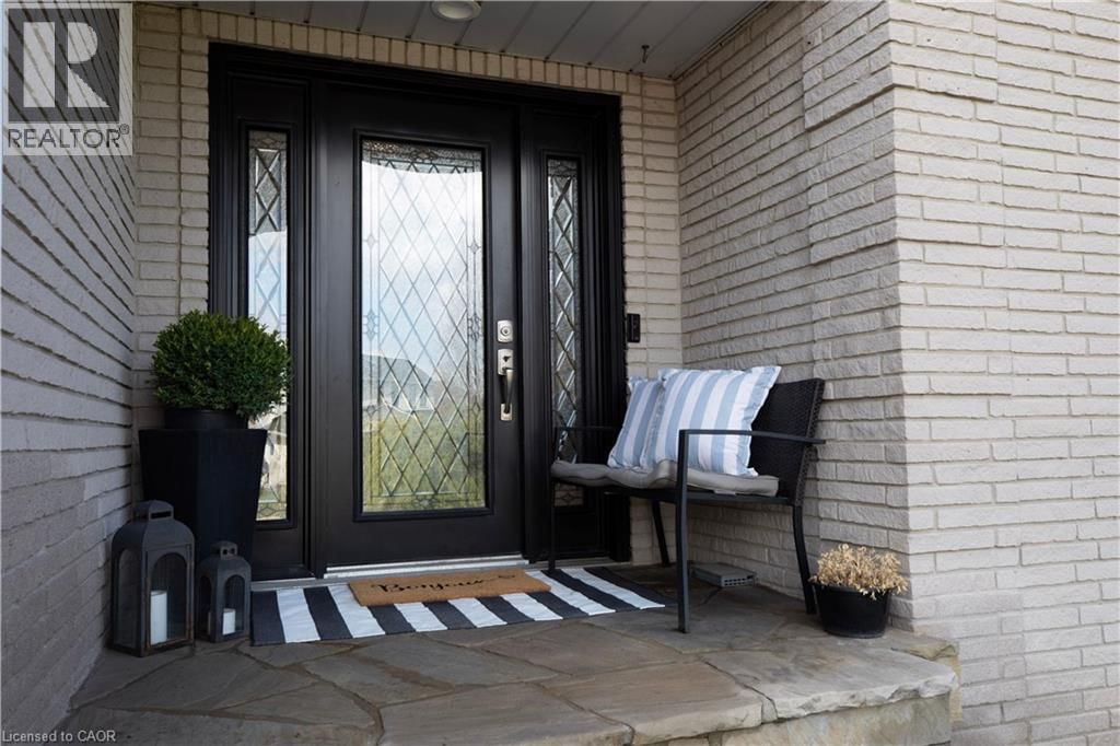 12 ARIES COURT Image 2