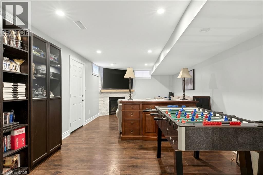 12 ARIES COURT Image 32