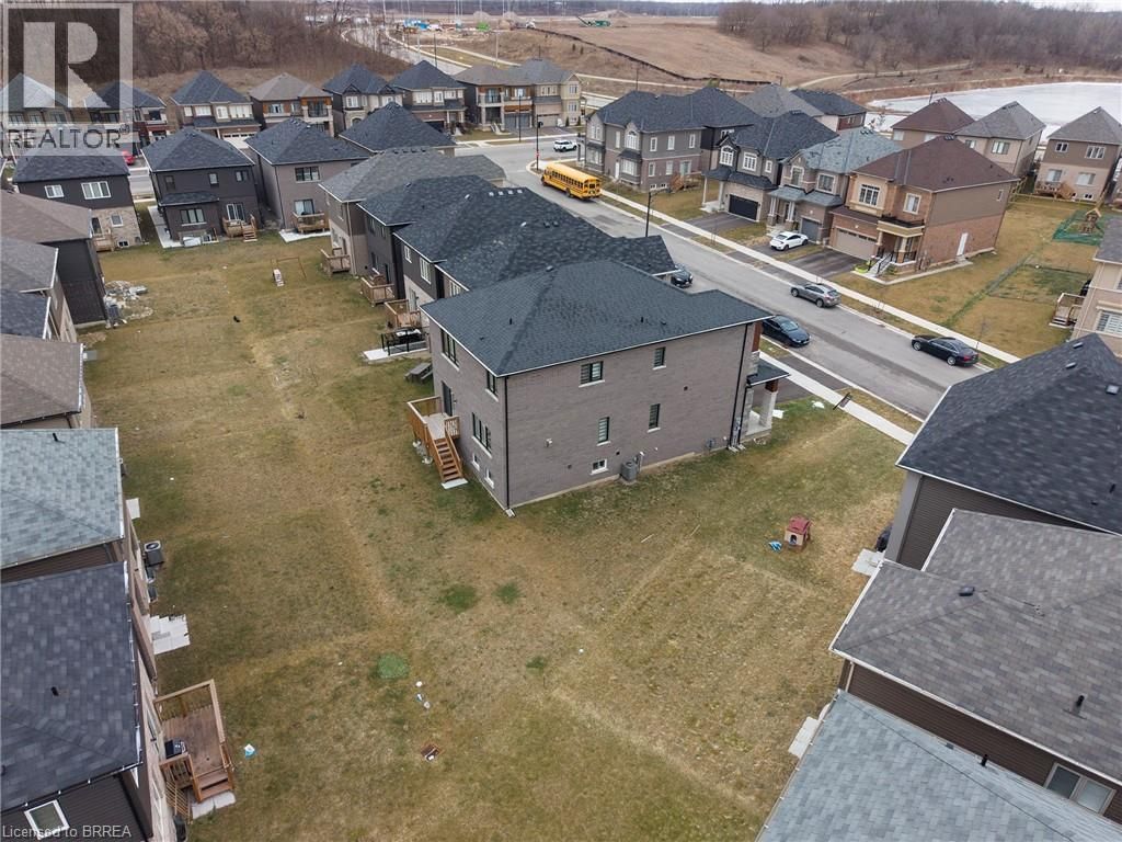 9 TARRISON STREET Image 34