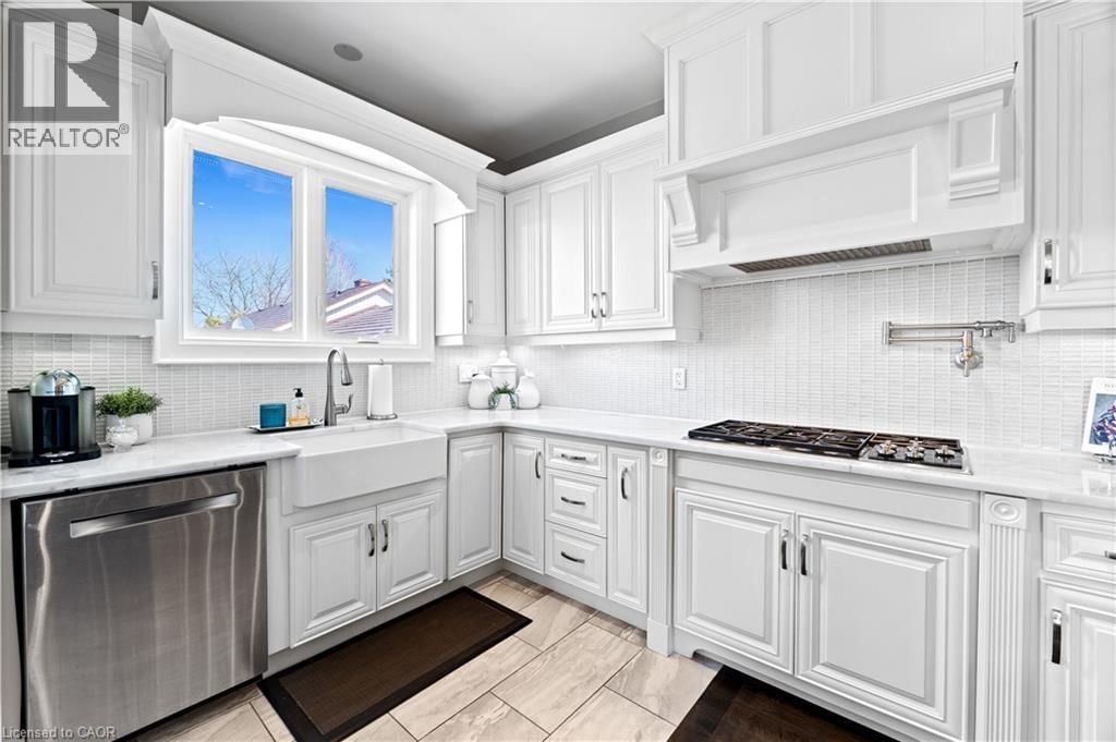 211 LEWIS ROAD Image 11