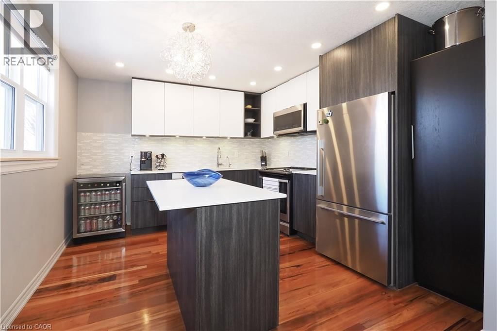 354 BLUCHER BOULEVARD Image 13