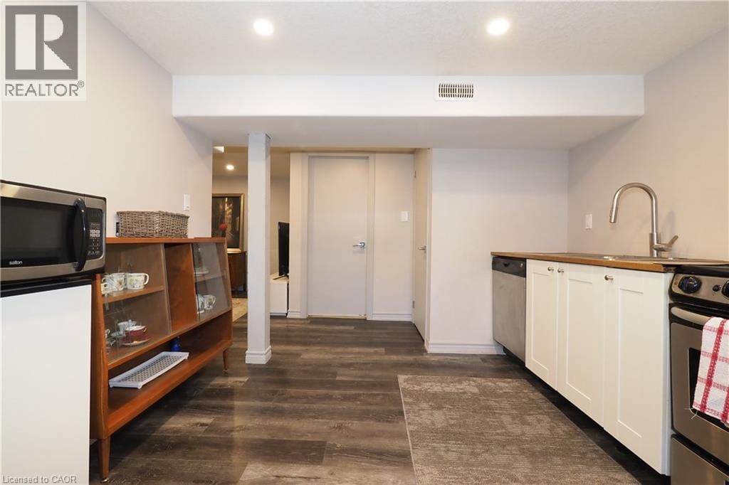 354 BLUCHER BOULEVARD Image 27