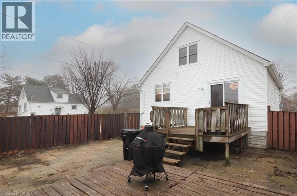 354 BLUCHER BOULEVARD Image 35