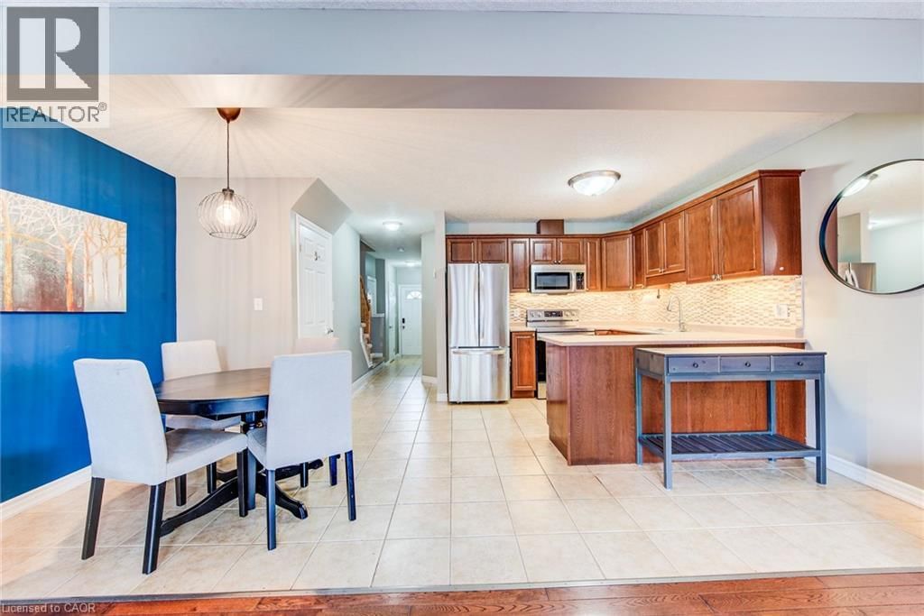 10 - 972 STRASBURG ROAD Image 12