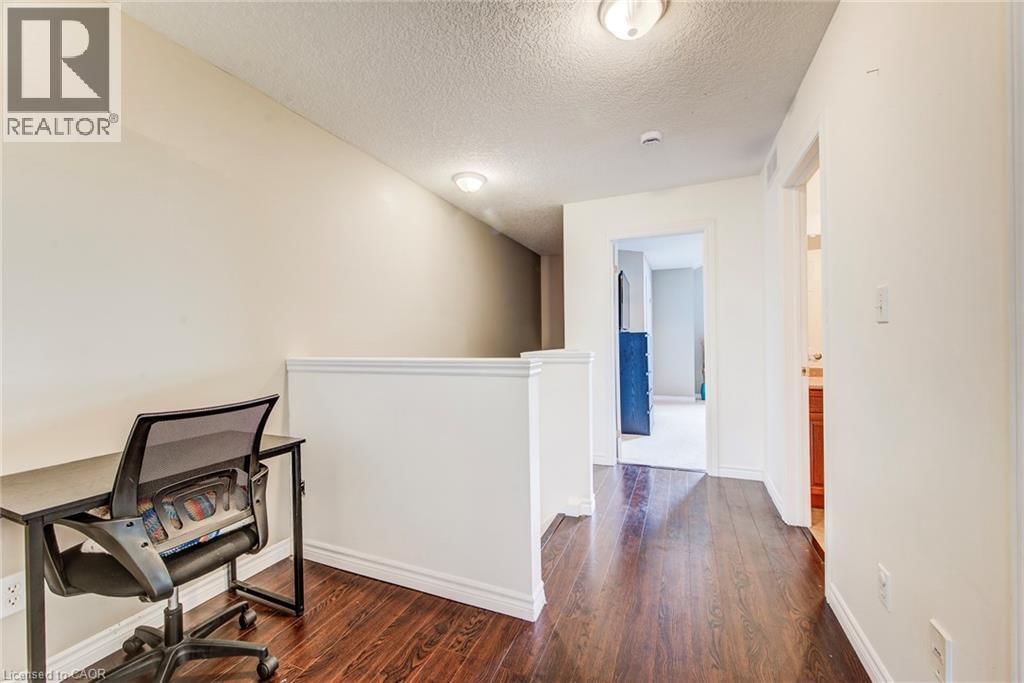 10 - 972 STRASBURG ROAD Image 18