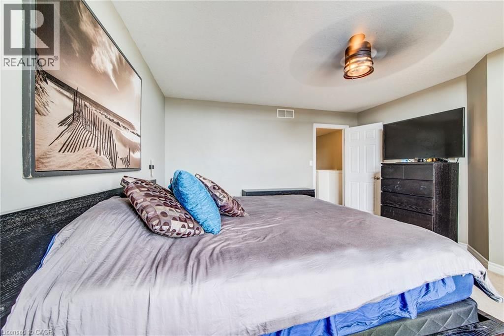 10 - 972 STRASBURG ROAD Image 22