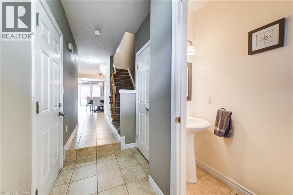 10 - 972 STRASBURG ROAD Image 34