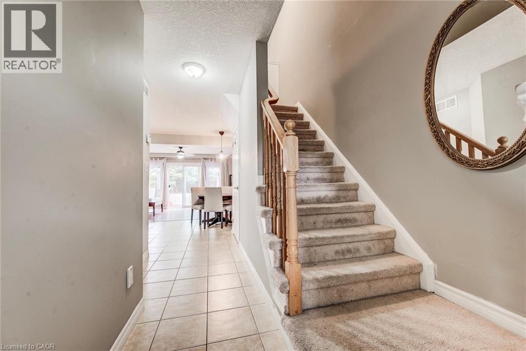 10 - 972 STRASBURG ROAD Image 5