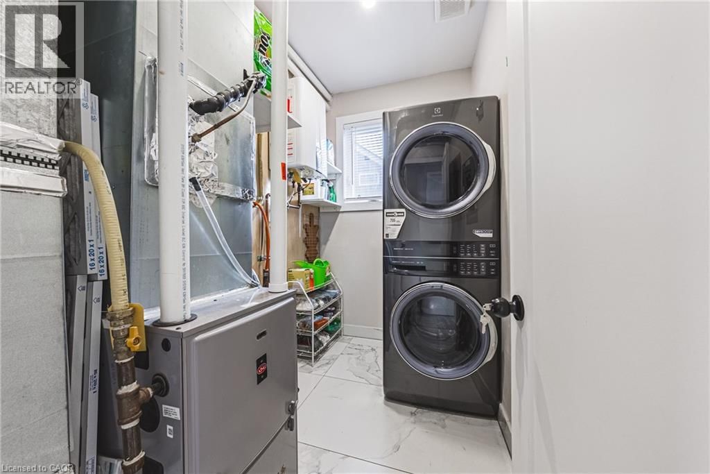 68 VANSITMART AVENUE Image 19