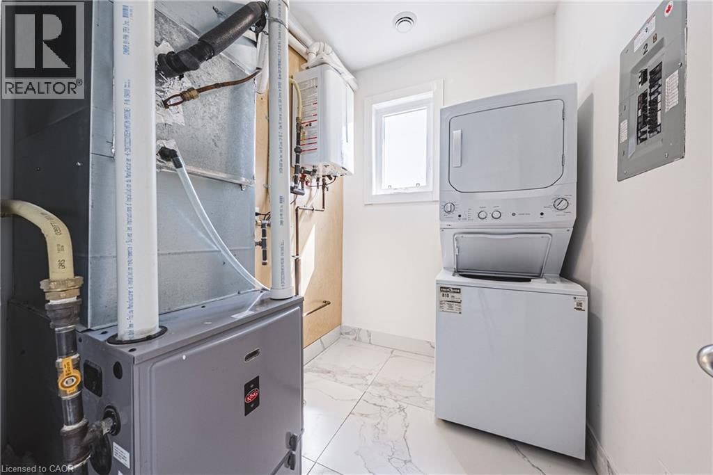 68 VANSITMART AVENUE Image 31