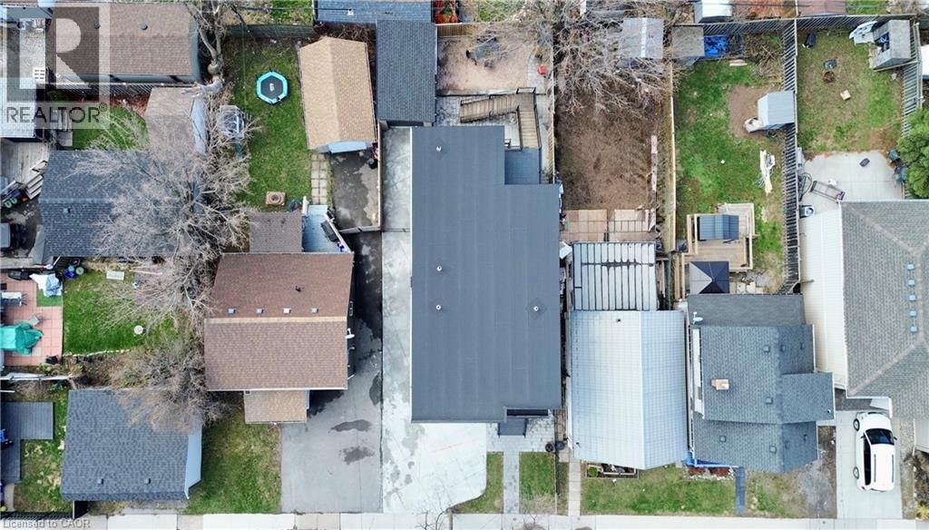 68 VANSITMART AVENUE Image 47