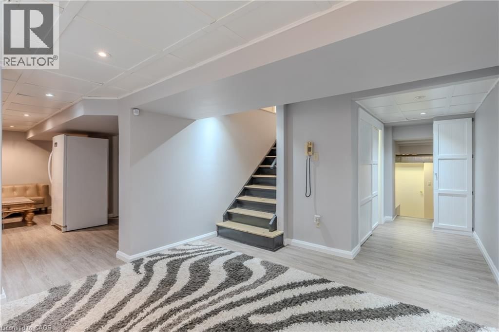 959 BOOK ROAD Image 30