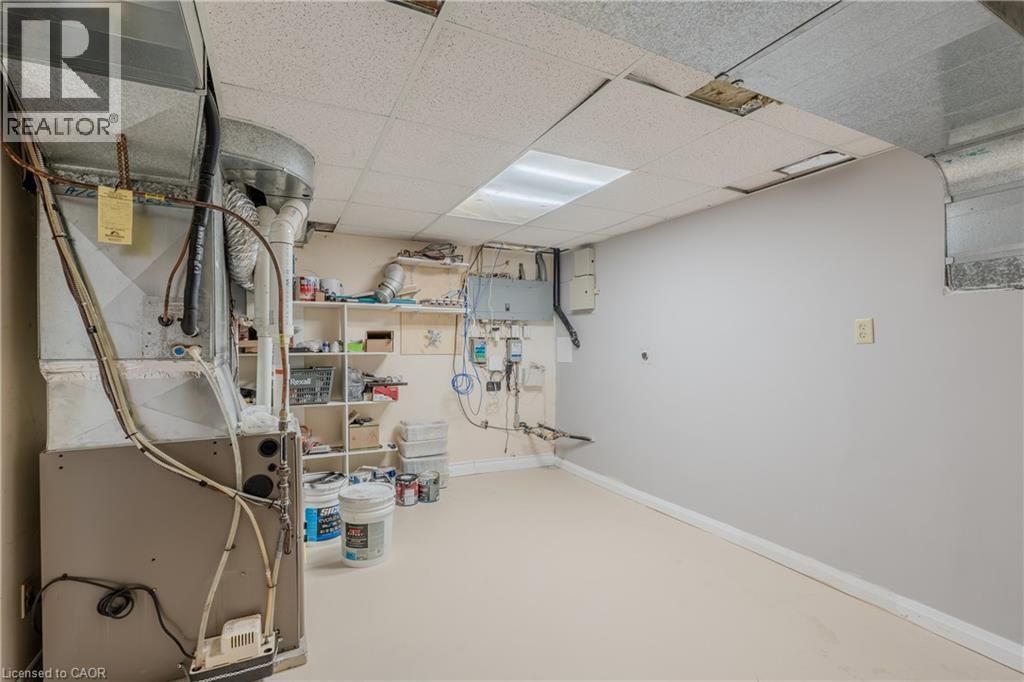 959 BOOK ROAD Image 34