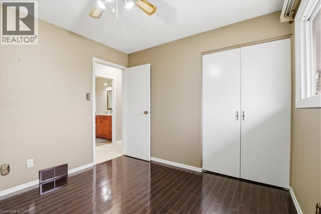 94 COLEBROOK COURT Image 19