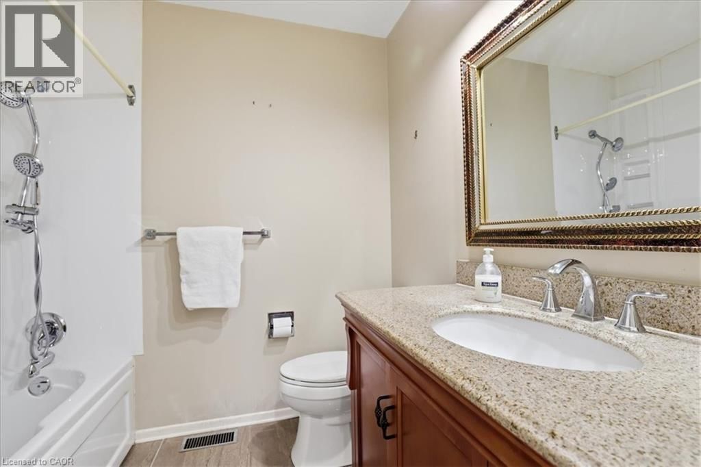 94 COLEBROOK COURT Image 22