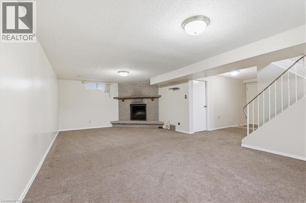 94 COLEBROOK COURT Image 26