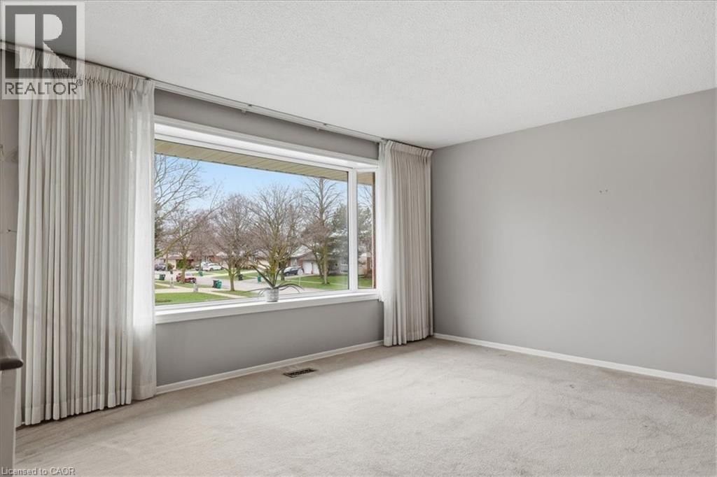 94 COLEBROOK COURT Image 3