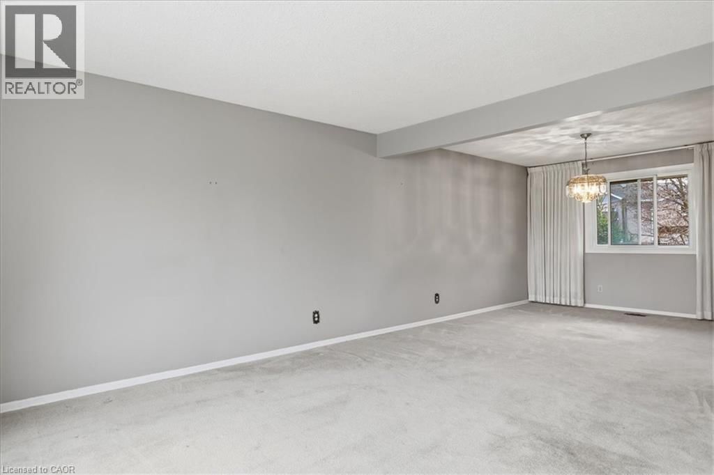 94 COLEBROOK COURT Image 4