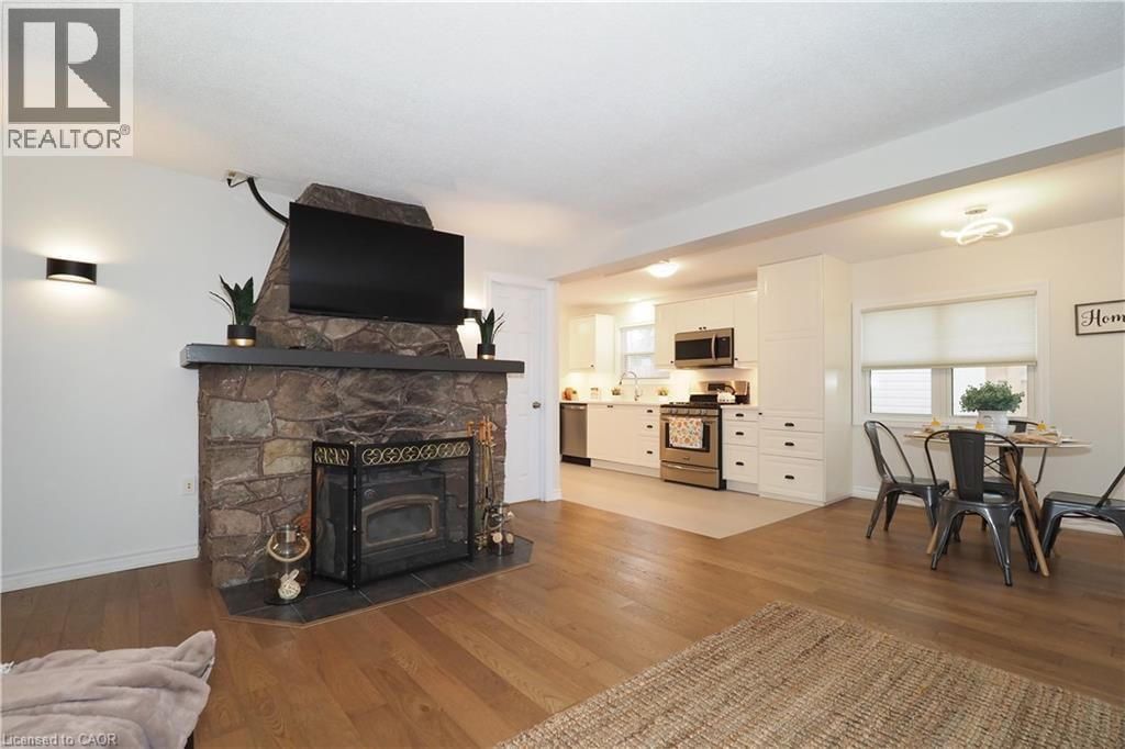 50 HOLLY TRAIL Image 20