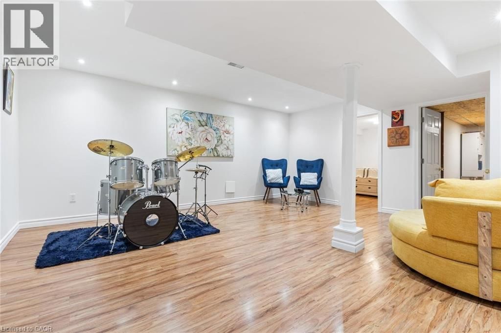 1118 AVONDALE DRIVE Image 25