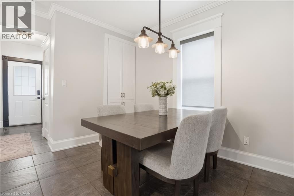 742 VINE STREET Image 14