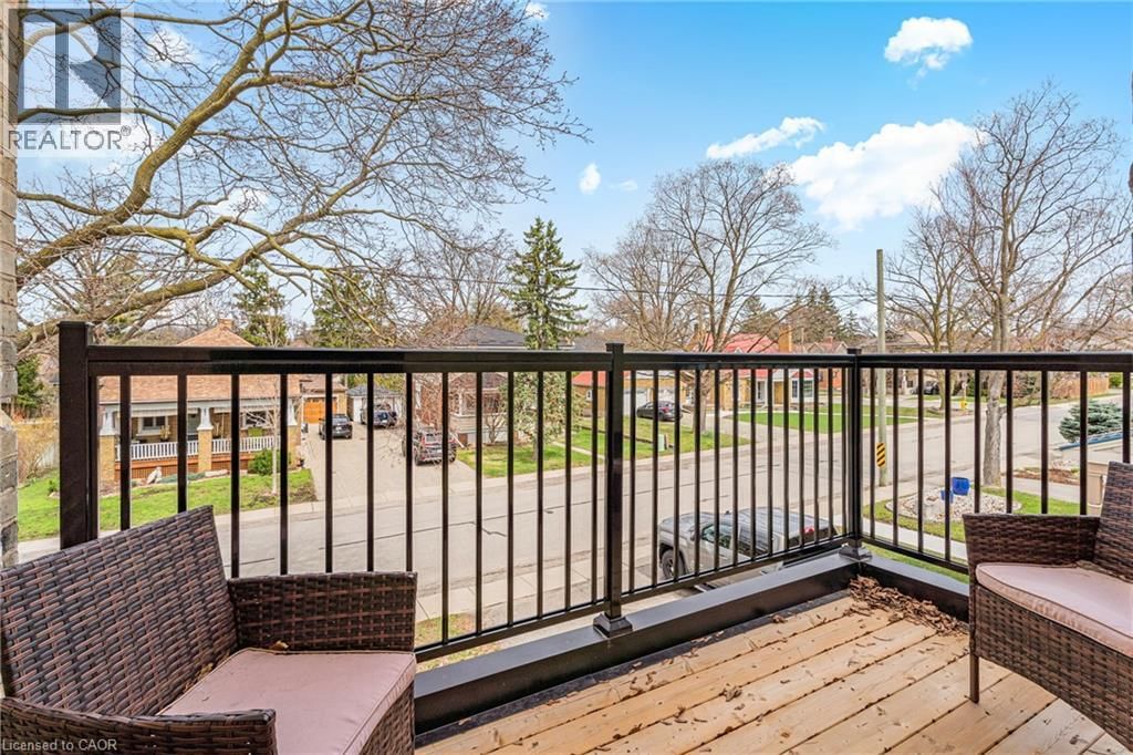 742 VINE STREET Image 26