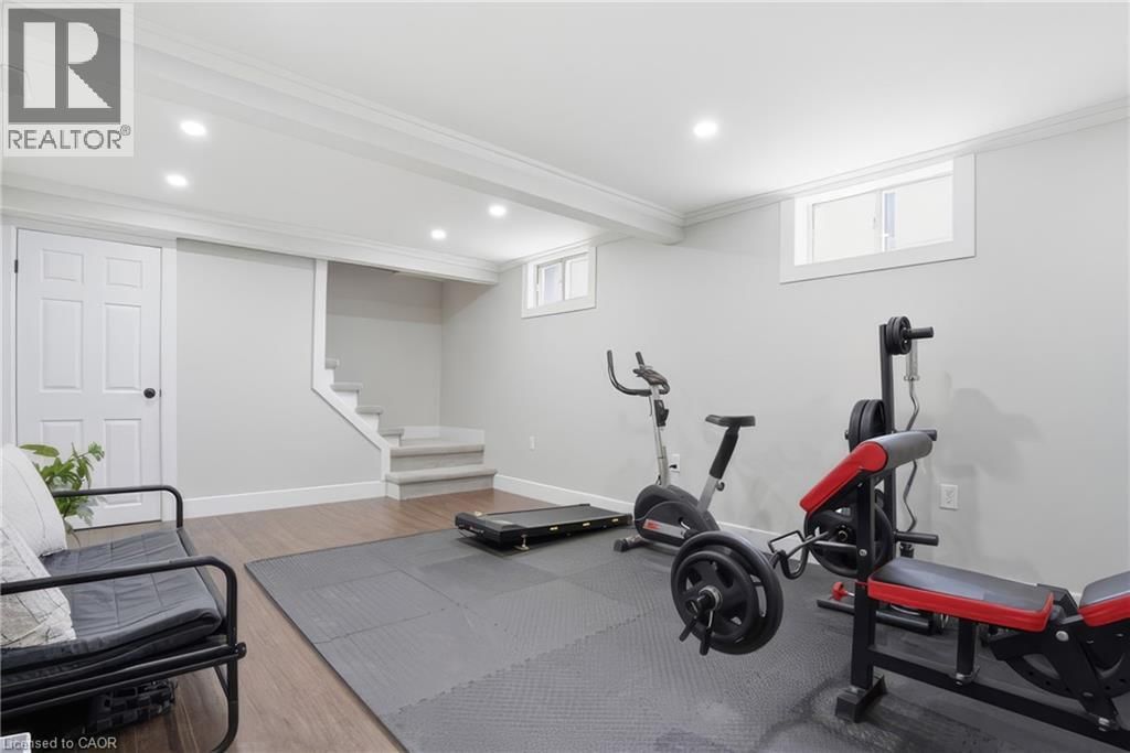 742 VINE STREET Image 32