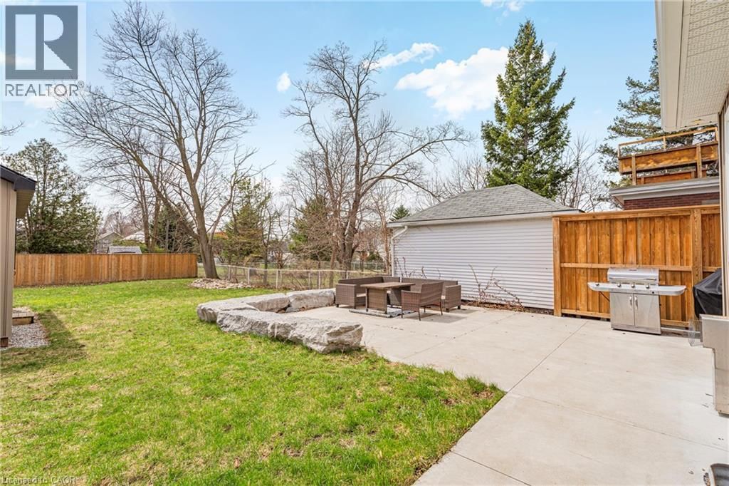 742 VINE STREET Image 35