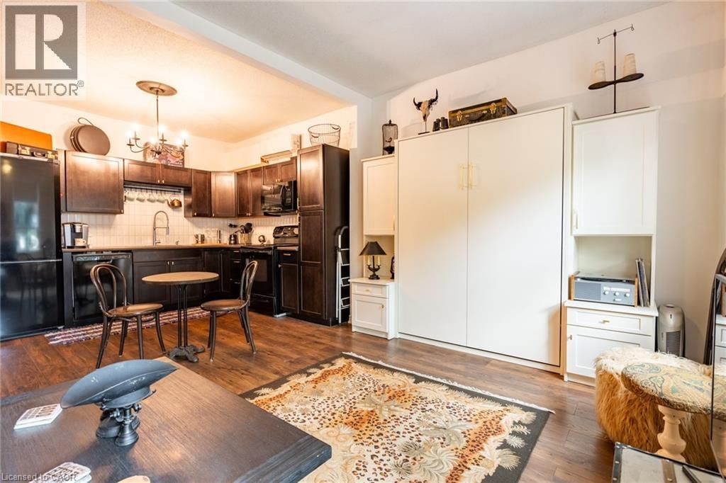 299 JAMES STREET NORTH Image 39