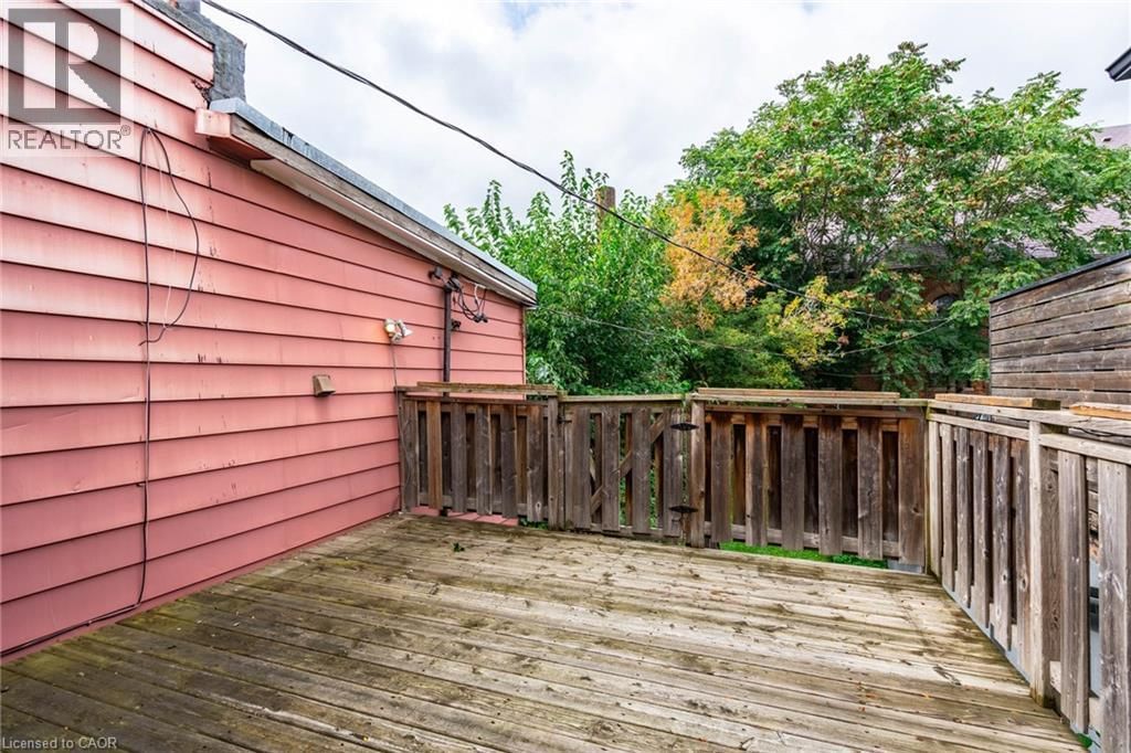 299 JAMES STREET NORTH Image 42