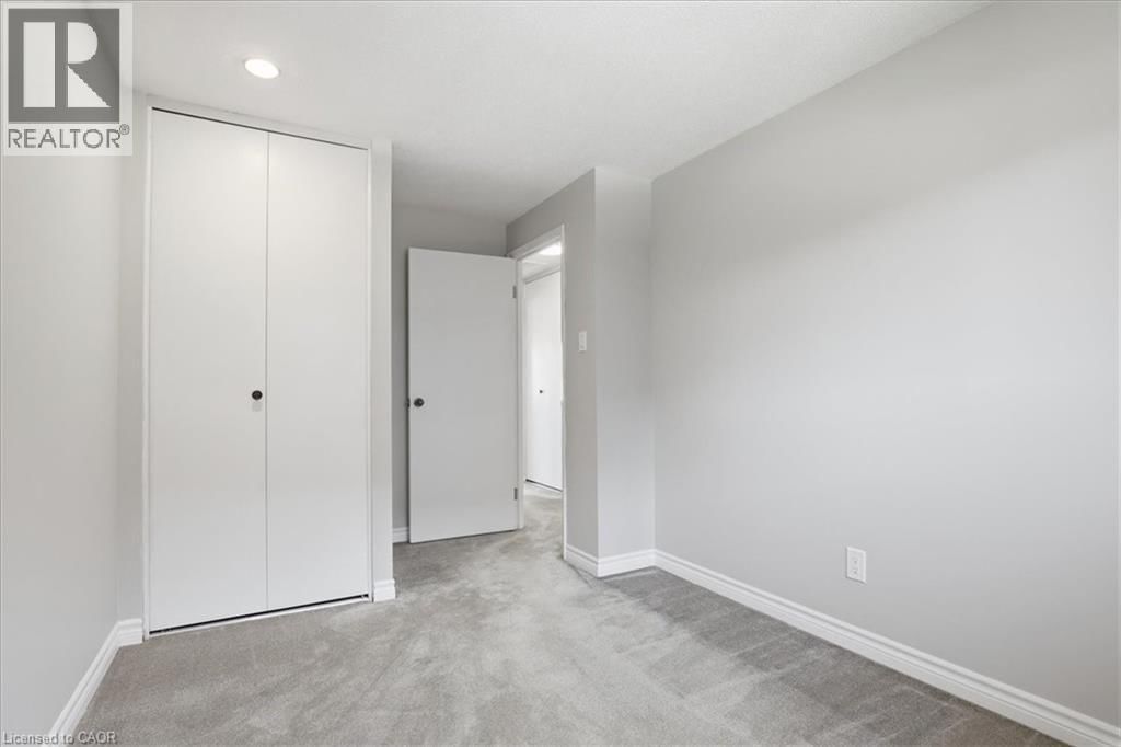 111 SELKIRK DRIVE Image 16