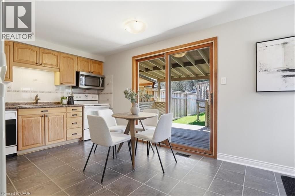 111 SELKIRK DRIVE Image 9