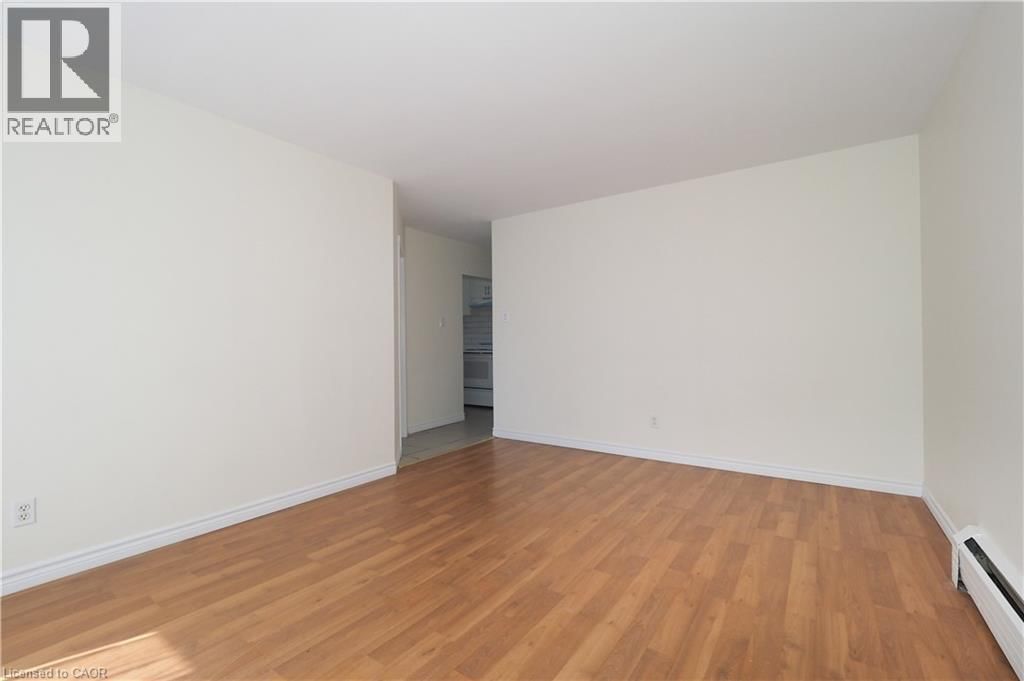 24 AUSTIN DRIVE Image 13