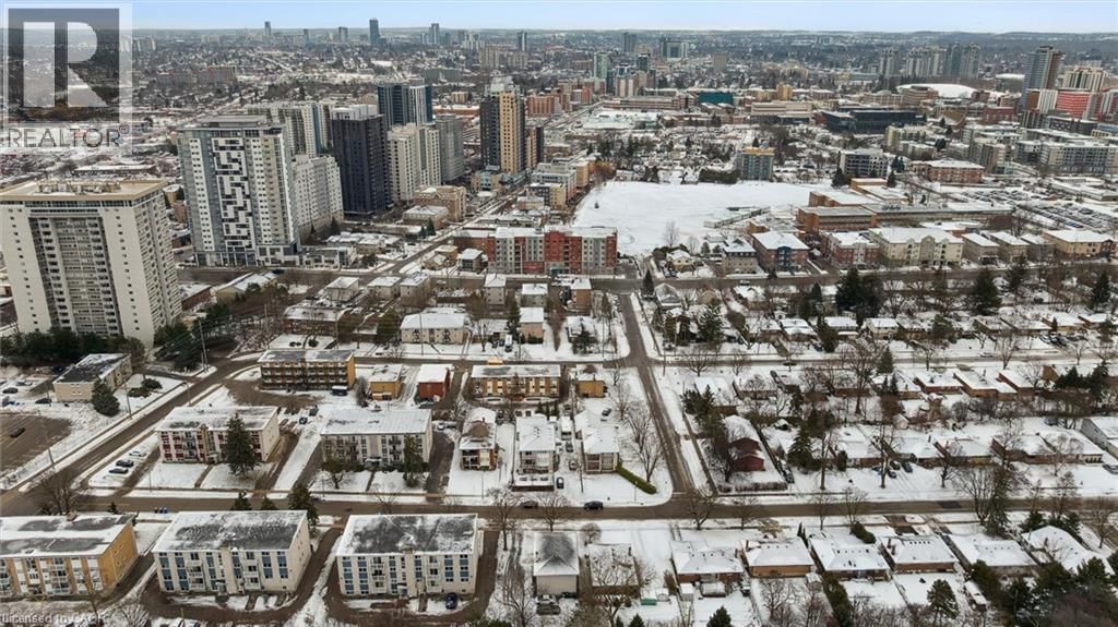 24 AUSTIN DRIVE Image 26