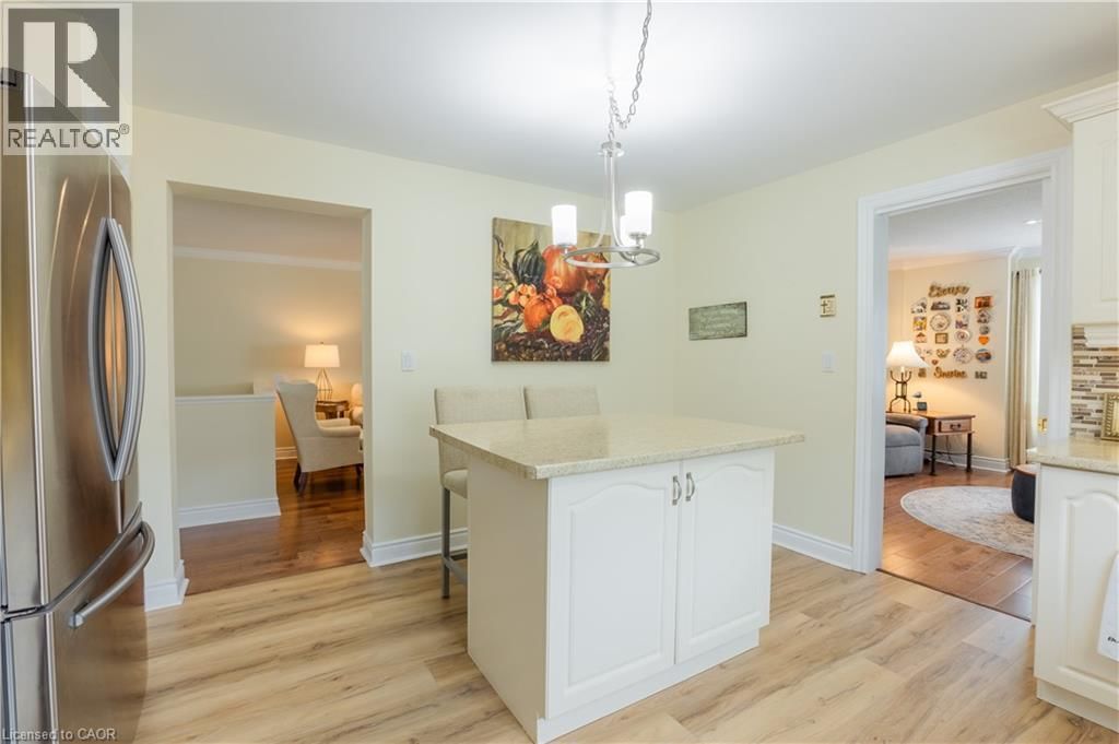 120 GLENARIFF DRIVE Image 14