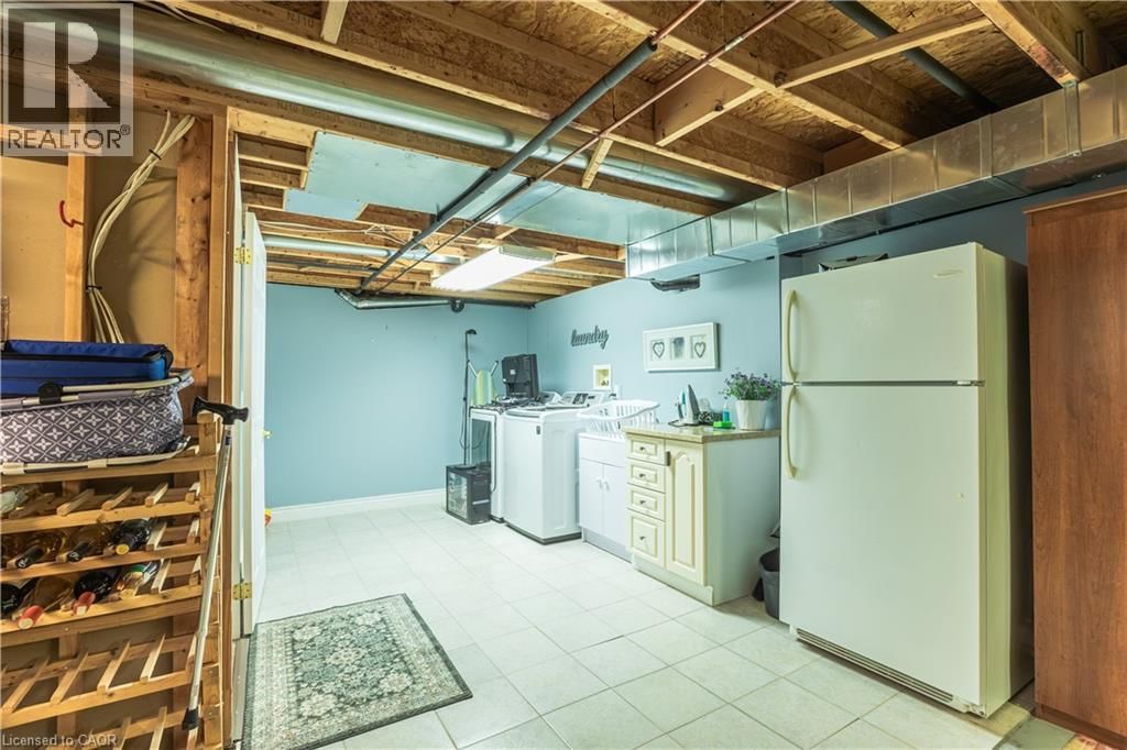 120 GLENARIFF DRIVE Image 28