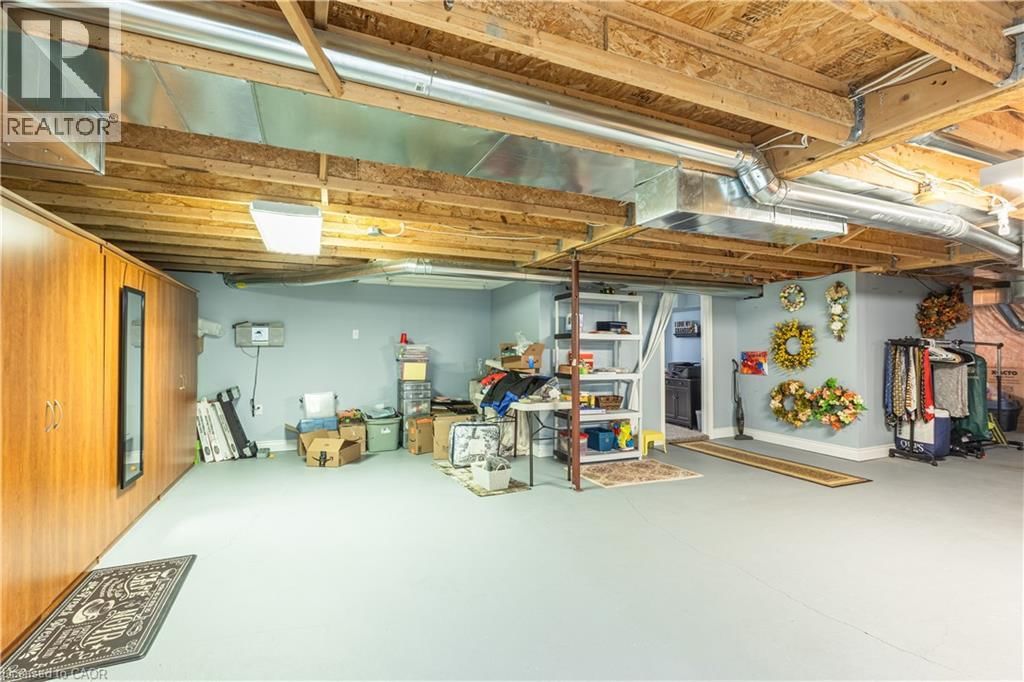 120 GLENARIFF DRIVE Image 29