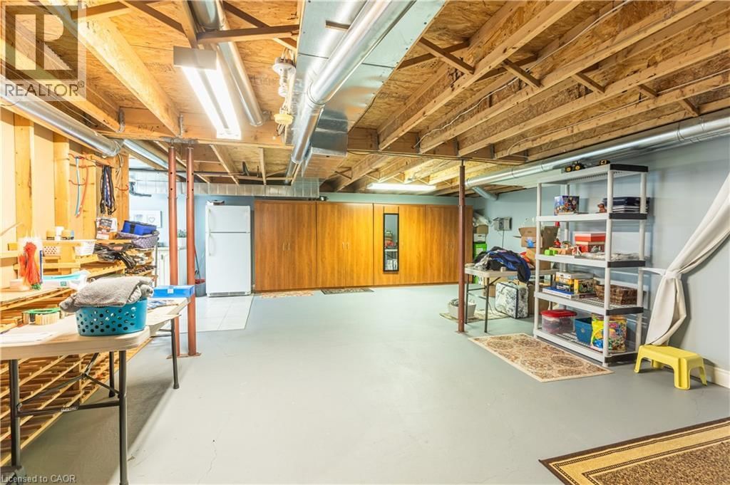 120 GLENARIFF DRIVE Image 30