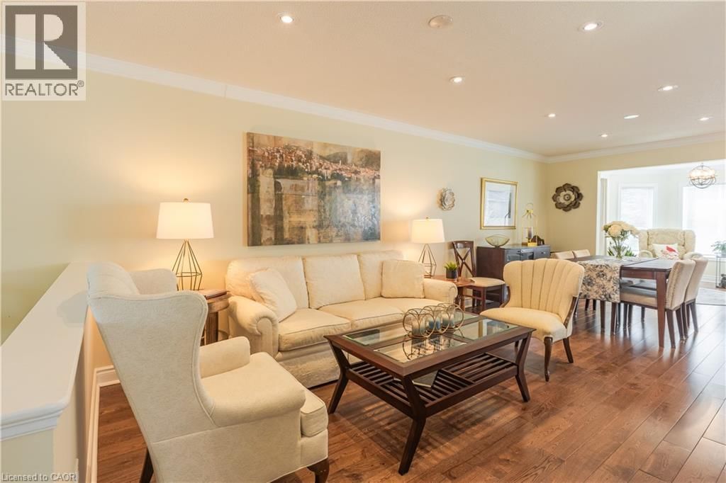 120 GLENARIFF DRIVE Image 7