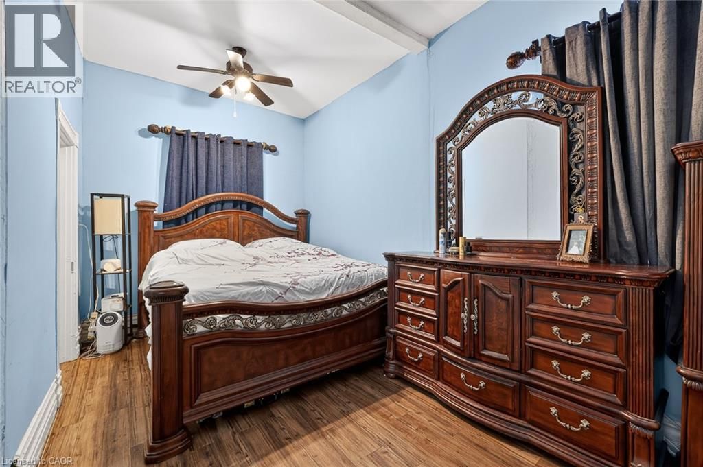 124 EAST PARK DRIVE Image 17